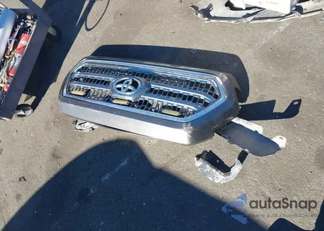 2017 Toyota Tacoma Trd Sport z USA, uszkodzony, nr VIN 3TMAZ5CN8HM032041